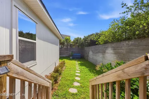 Exterior - 225 Twentieth St, Saint Augustine, FL 32084 photo 12 of 15