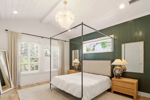 Bedroom - 315 Ridgeway Rd, Saint Augustine Beach, FL 32080 photo 4 of 6
