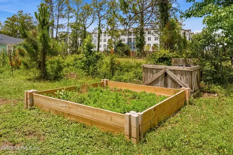 View/Area - 154 Polk Rd, Jacksonville, FL 32218 photo 2 of 5