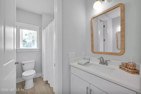 Bath - 472 Ridgeway Rd, Saint Augustine, FL 32080 photo 3 of 4