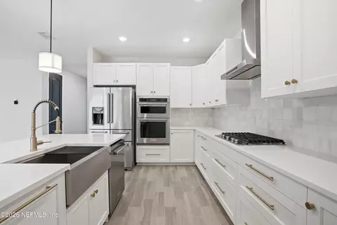 Kitchen - 184 Cobalt Ln, Saint Augustine, FL 32092 photo 3 of 3