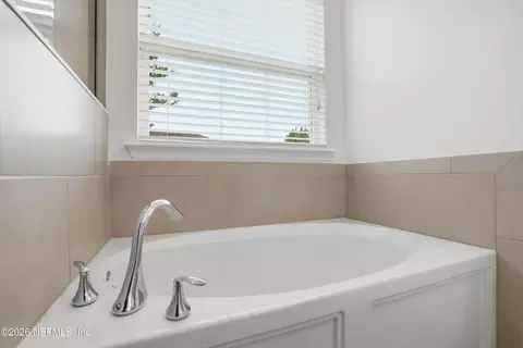Bath - 48 Martello Dr, Saint Augustine, FL 32092 photo 3 of 4