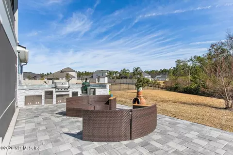 Exterior - 546 Stargaze Ln, Saint Augustine, FL 32095 photo 2 of 11