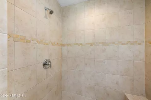 Bath - 33 Anacapa Ct, Saint Augustine, FL 32084 photo 3 of 4