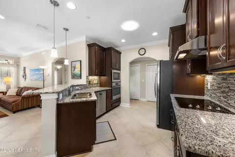 Kitchen - 33 Anacapa Ct, Saint Augustine, FL 32084 photo 2 of 3