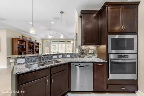 Kitchen - 33 Anacapa Ct, Saint Augustine, FL 32084 photo 3 of 3