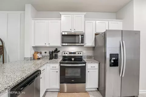 Kitchen - 119 Talulla Trl, Saint Augustine, FL 32095 photo 2 of 4