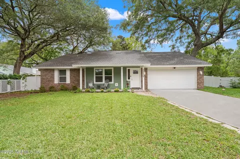 1712 Bristlecone Pine Pl, Jacksonville, FL 32225