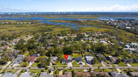 View/Area - 3943 Eunice Rd, Jacksonville, FL 32250 photo 4 of 7