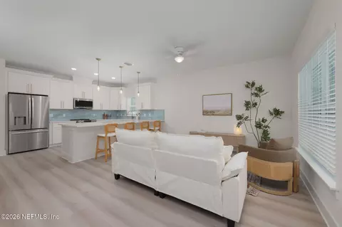 Living - 688 Madeore St, Saint Augustine, FL 32084 photo 1 of 2