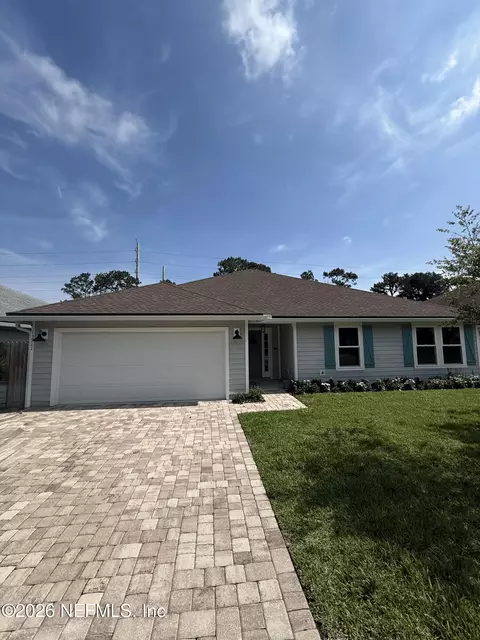 13711 N Gerona Dr, Jacksonville, FL 32224