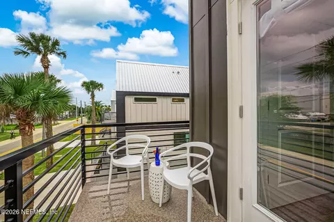 Exterior - 315 Riberia St, Saint Augustine, FL 32084 photo 5 of 13