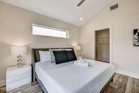 Bedroom - 315 Riberia St, Saint Augustine, FL 32084 photo 4 of 7