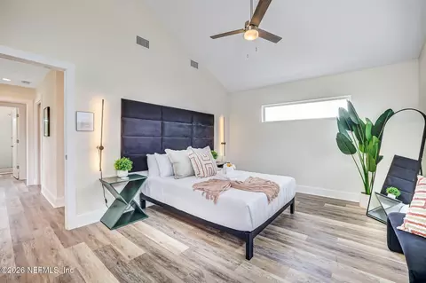 Bedroom - 315 Riberia St, Saint Augustine, FL 32084 photo 6 of 7