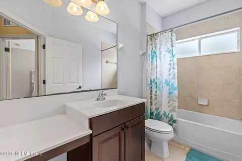 Bath - 1121 Westfield Way, Saint Augustine, FL 32095 photo 4 of 5