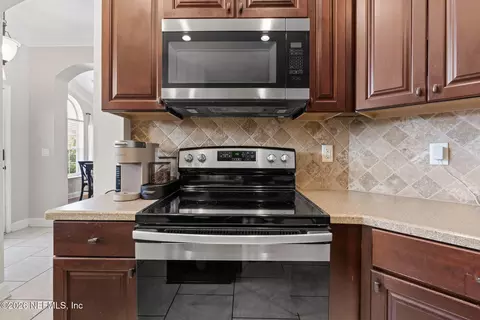 Kitchen - 1121 Westfield Way, Saint Augustine, FL 32095 photo 4 of 6