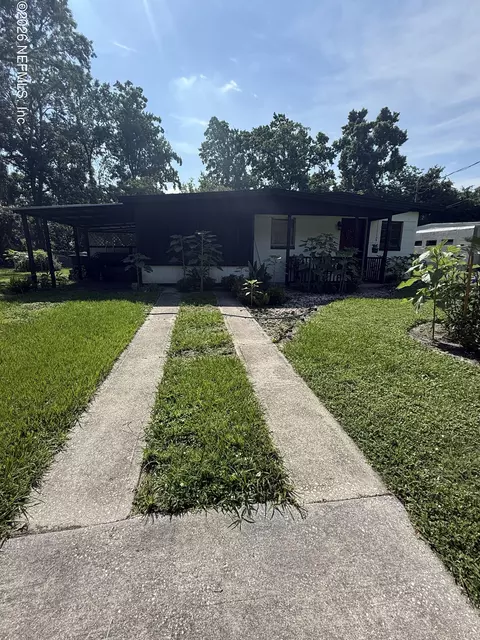2917 Parr Ct E, Jacksonville, FL 32216