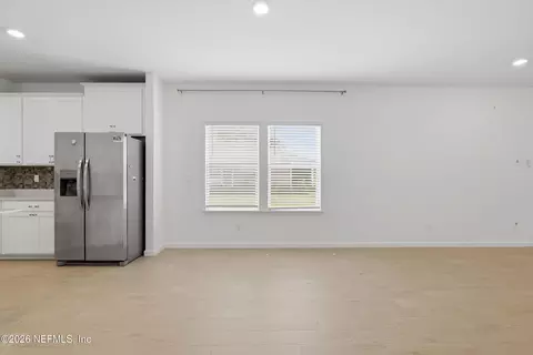 Living - 35 White Rabbit Run, Saint Augustine, FL 32092 photo 2 of 5