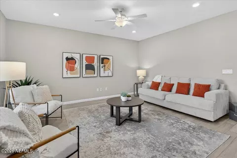 Living - 35 Montserrat Dr, Saint Augustine, FL 32092 photo 1 of 2