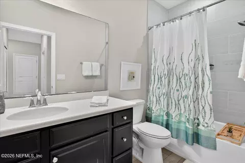 Bath - 35 Montserrat Dr, Saint Augustine, FL 32092 photo 3 of 3