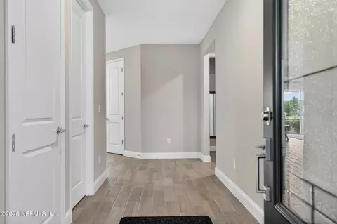 Entry Way - 253 Ridgewind Dr, Saint Augustine, FL 32092 photo 2 of 6