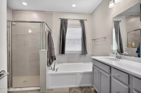 Bath - 253 Ridgewind Dr, Saint Augustine, FL 32092 photo 1 of 4