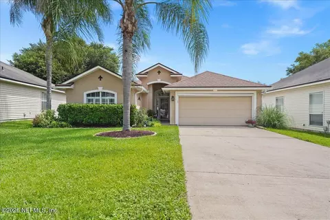 2624 Creekfront Dr, Green Cove Springs, FL 32043