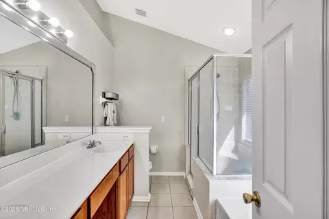 Bath - 1725 Windover Pl, Saint Augustine, FL 32092 photo 2 of 4