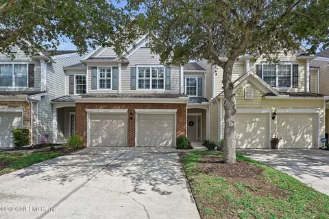 11211 Castlemain Cir N, Jacksonville, FL 32256