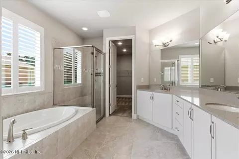 Bath - 205 Heatherwood Ct, Ormond Beach, FL 32174 photo 1 of 3