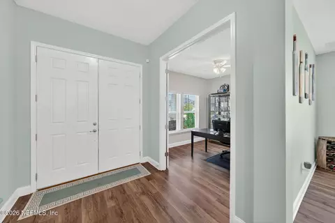 Entry Way - 604 Willow Lake Dr, Saint Augustine, FL 32092 photo 2 of 4