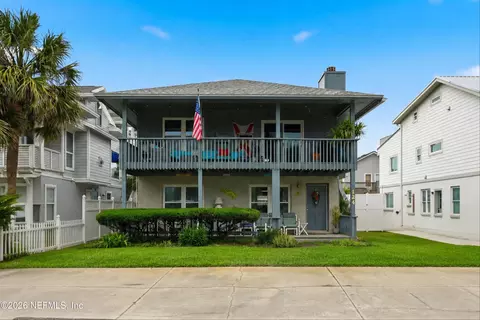 124126 Hopkins St, Neptune Beach, FL 32266
