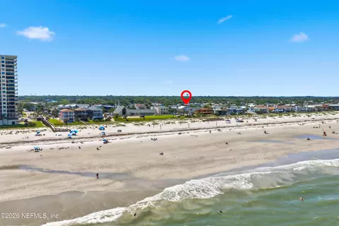 124126 Hopkins St, Neptune Beach, FL 32266