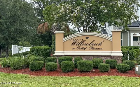 802 Grover Ln, Orange Park, FL 32065