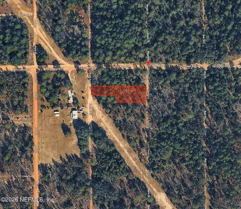 145 Maple St, Interlachen, FL 32148