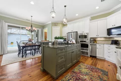 Kitchen - 286 Vale Dr, Saint Augustine, FL 32095 photo 4 of 6