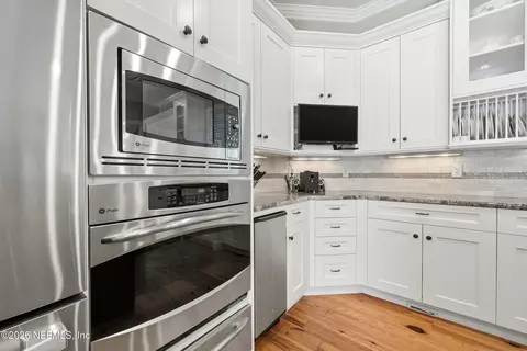 Kitchen - 286 Vale Dr, Saint Augustine, FL 32095 photo 6 of 6