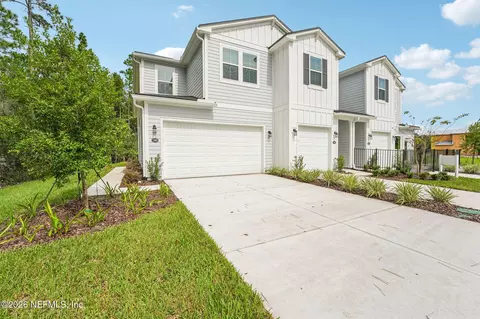 13903 Larkhall Ct, Jacksonville, FL 32256