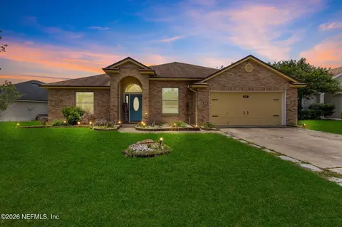 4413 Hanging Moss Dr, Orange Park, FL 32073