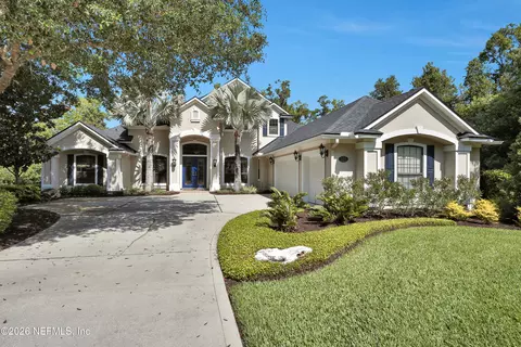 609 Branch Water Dr, Saint Johns, FL 32259
