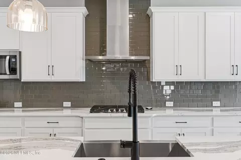 Kitchen - 156 Pine Forest Ct, Saint Augustine, FL 32092 photo 3 of 5