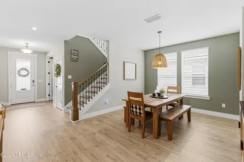 Entry Way - 156 Pine Forest Ct, Saint Augustine, FL 32092 photo 2 of 5