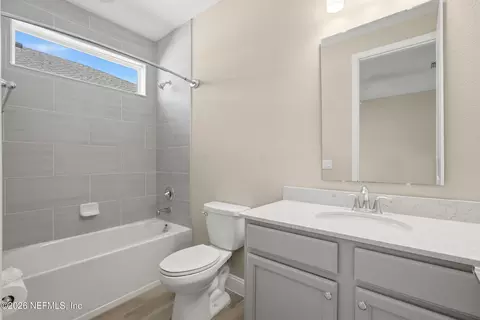 Bath - 95 Sadler Ct, Saint Augustine, FL 32092 photo 2 of 4
