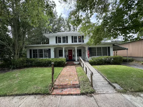 4250 Davinci Ave, Jacksonville, FL 32210