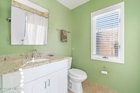 Bath - 4 Viejo St, Saint Augustine, FL 32084 photo 4 of 6