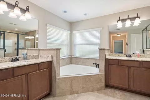 Bath - 57 Huffner Hill Cir, Saint Augustine, FL 32092 photo 4 of 7