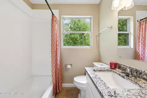 Bath - 7067 Clovis Rd, Jacksonville, FL 32205 photo 2 of 2
