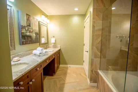 Bath - 965 Registry Blvd #102, Saint Augustine, FL 32092 photo 2 of 3