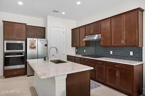 Kitchen - 272 Wye Rd, Saint Johns, FL 32259 photo 3 of 7