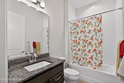 Bath - 272 Wye Rd, Saint Johns, FL 32259 photo 1 of 3